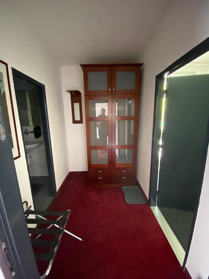 Hotel Houstka Брандіс-над-Лабем-Стара-Болеслав Екстер'єр фото
